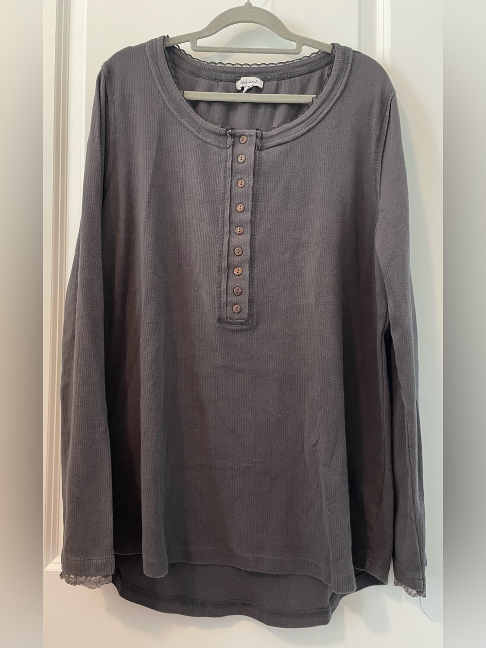 white birch Women's Long-Sleeve Top - Charcoal